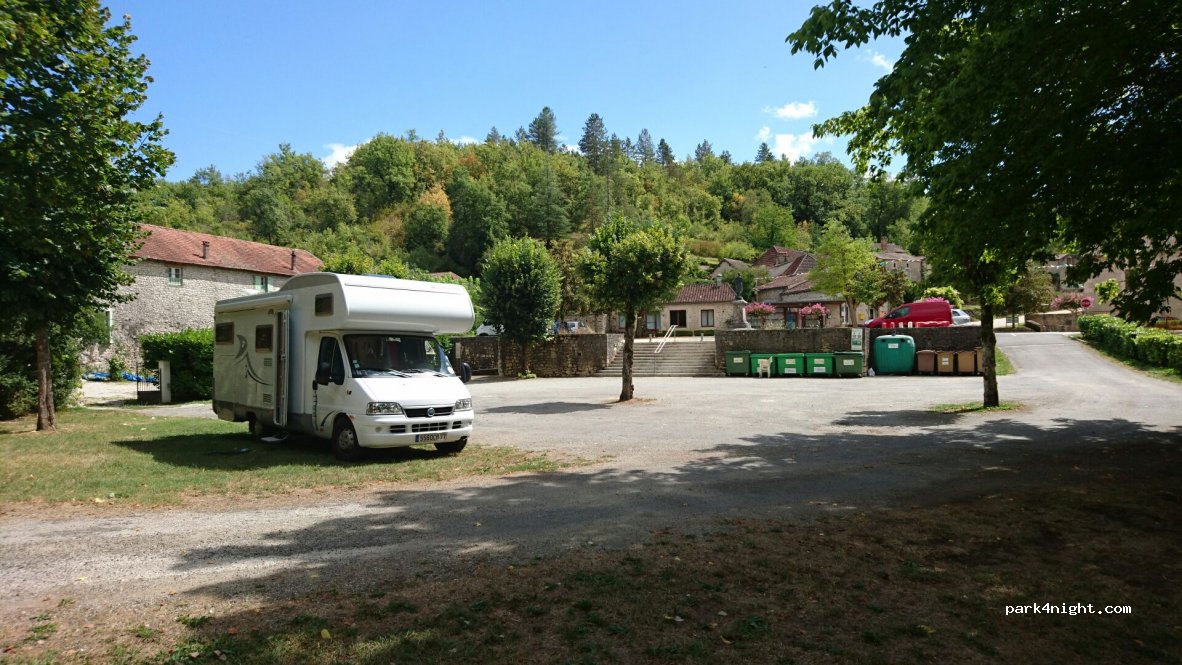 (46150) Labastide-du-Vert - D811 — foto
