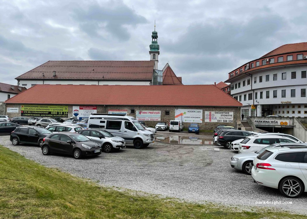 (2250) Ptuj - 2 Vodnikova ulica — foto