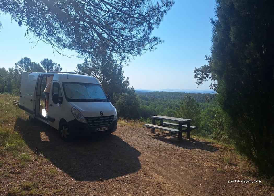 (83570) Cotignac - 4118 Chemin de Salernes — foto 2