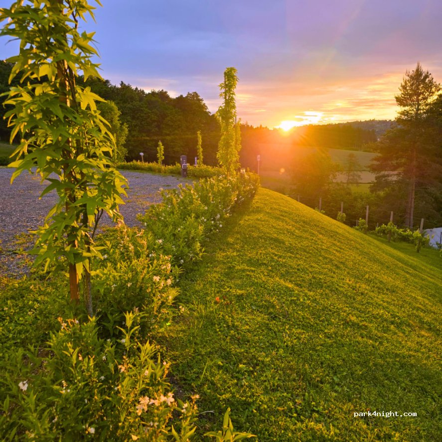 zum Sausaler Südsteiermark Panorama-Naturpark Camping — foto