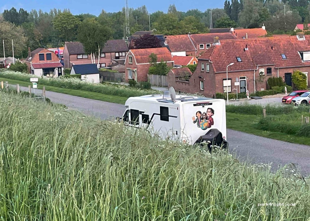 (4513 AE) Hoofdplaat - 26 Monseigneur Luijpenstraat — foto