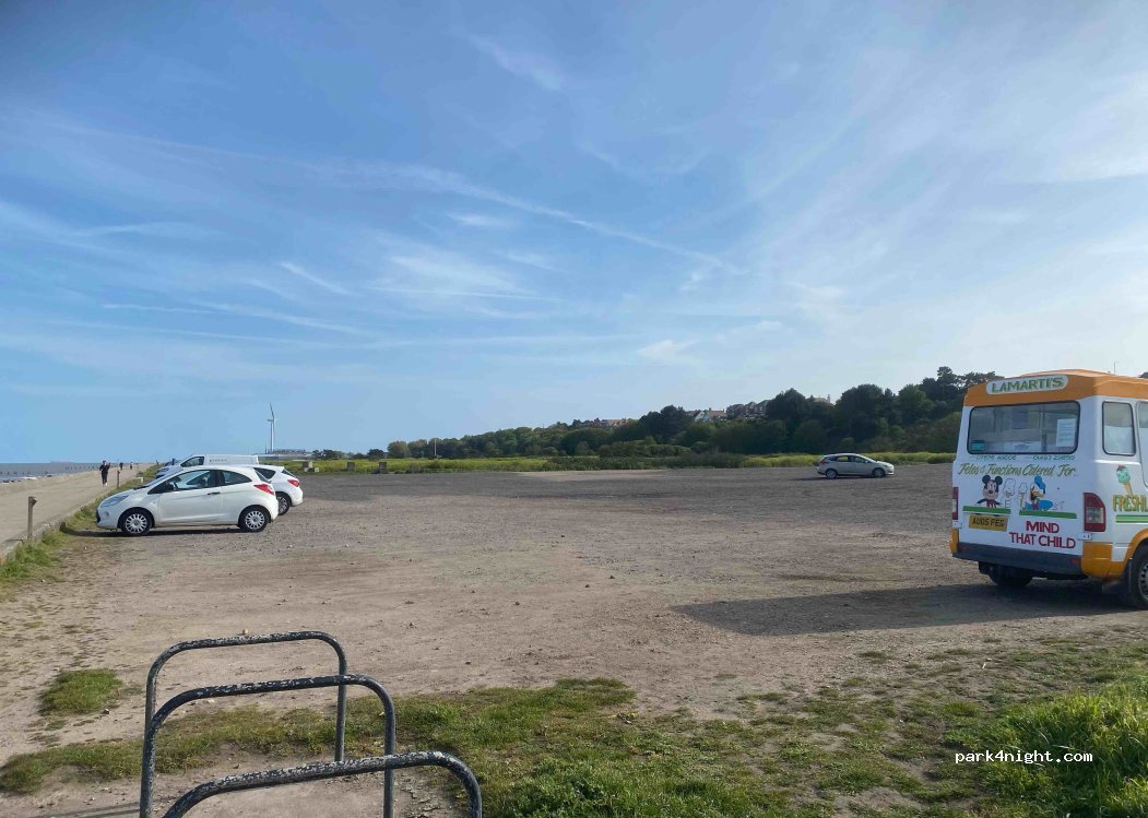 (NR32 4PQ) Lowestoft - Links Rd — foto