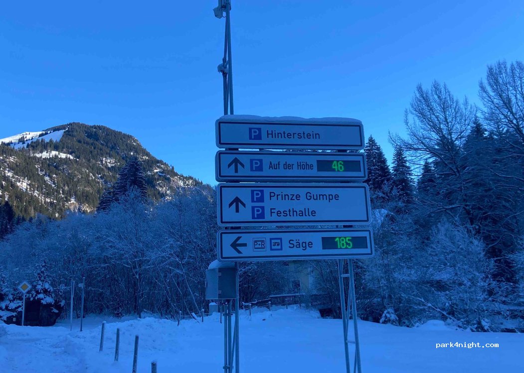 Parkplatz Säge — foto 5
