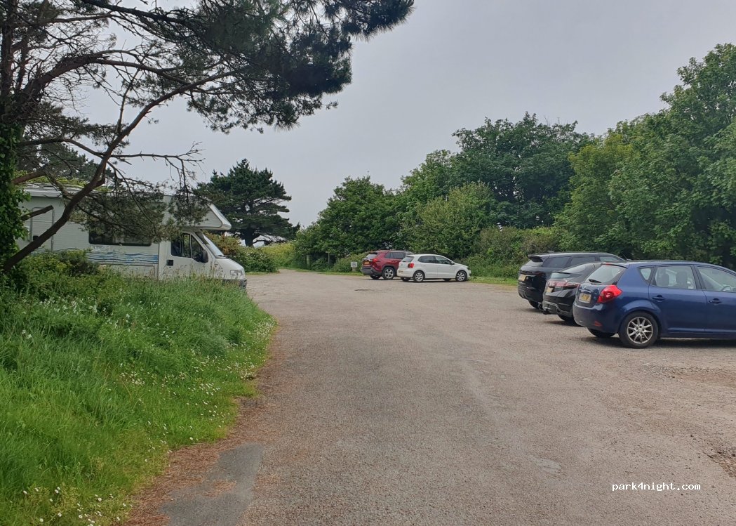 (TR2 5HA) Truro - Military Road — foto