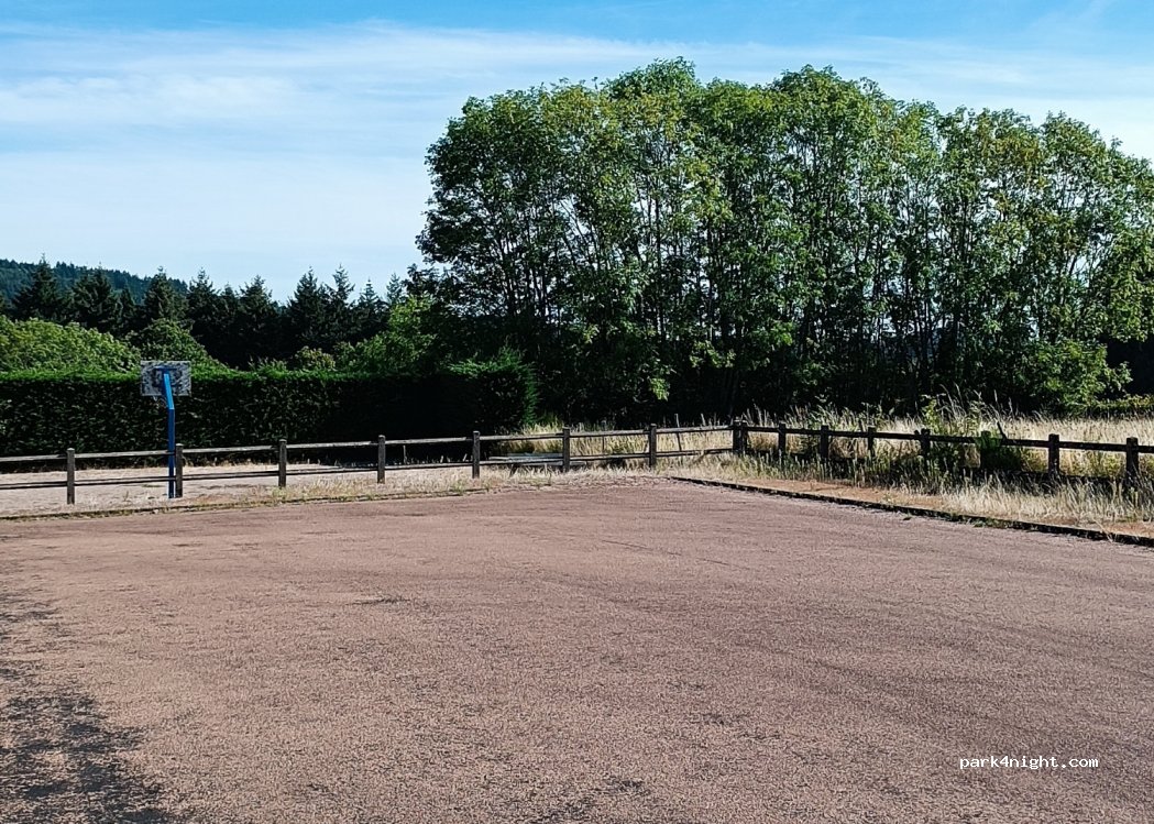 (71550) Roussillon-en-Morvan - Le Bourg — foto 4