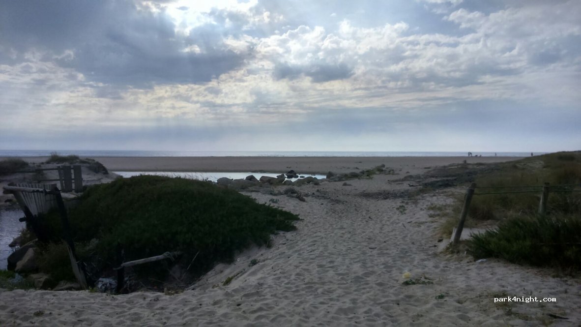(4740) Apúlia - Unnamed Road — foto