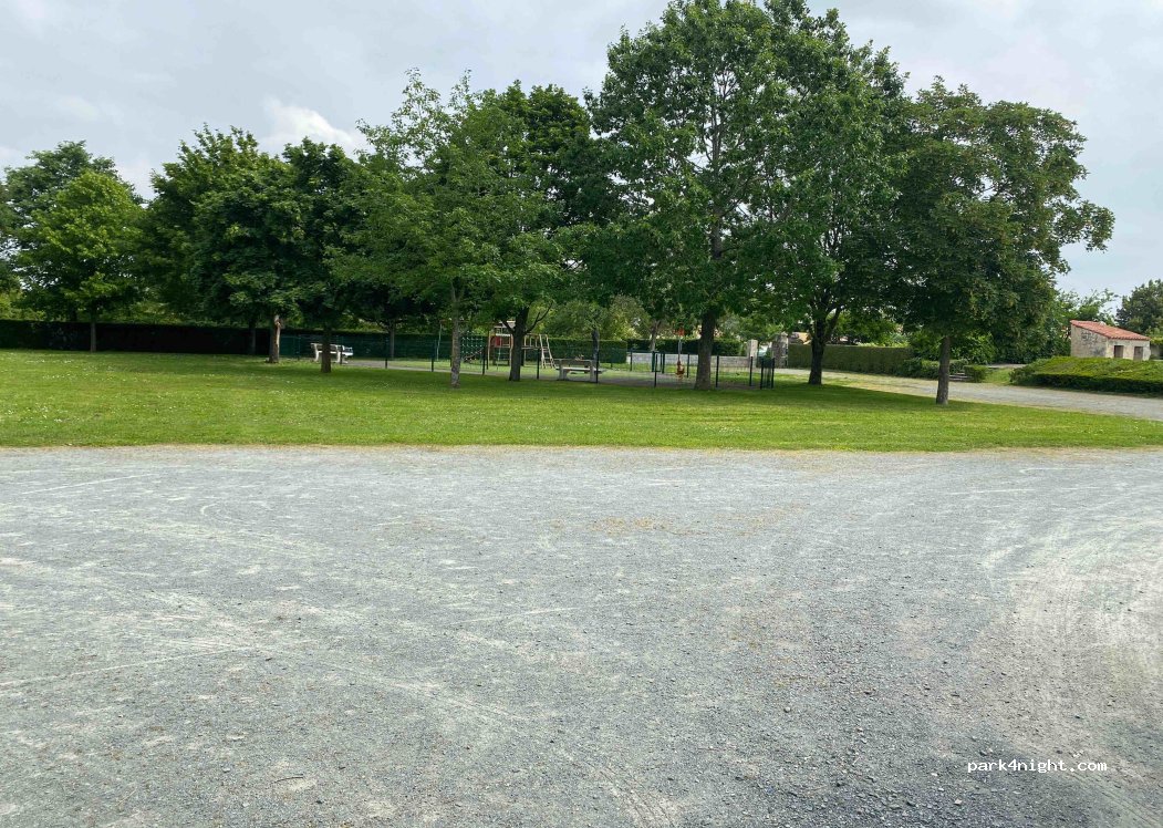 (85200) Doix lès Fontaines - 8 Allée des Marronniers — foto