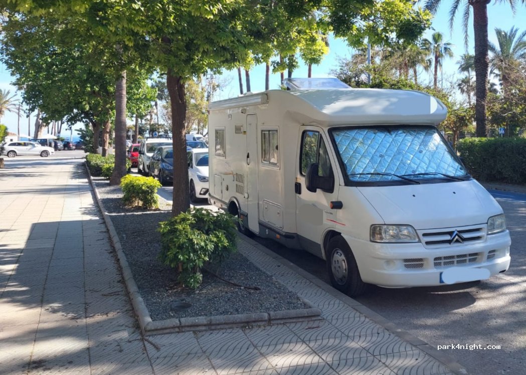(29670) Marbella - 263 Calle los Eucaliptos — foto
