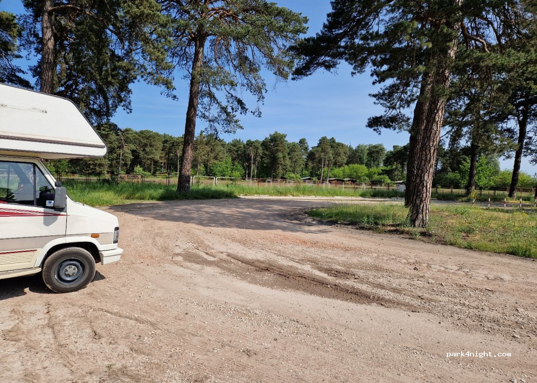 (97-330) Sulejów - 26A Błonie — foto