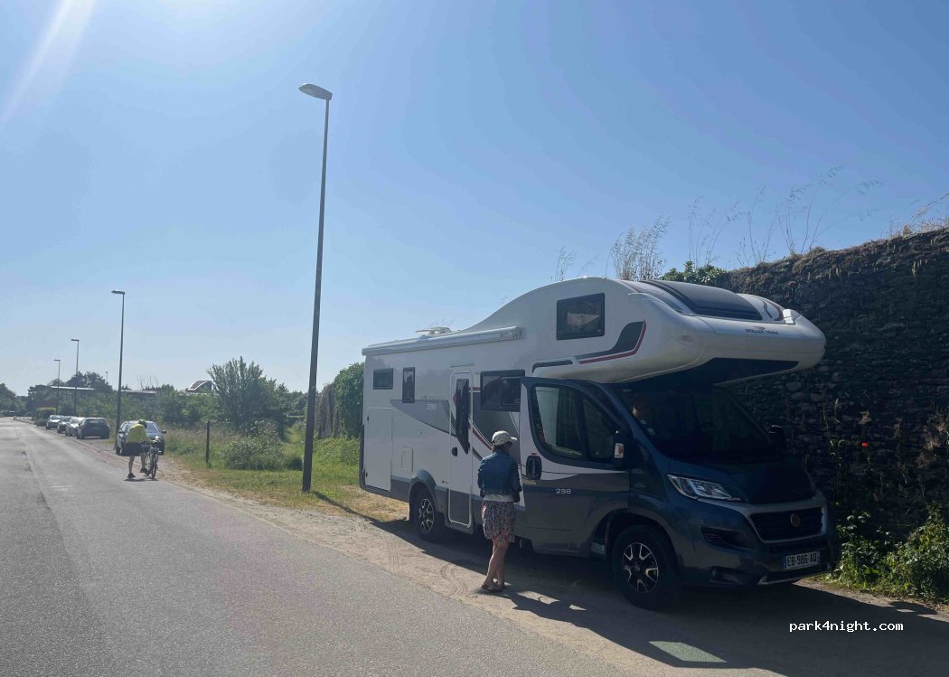 (44350) Guérande - 20 Rue de l'Île d'Yeu — foto