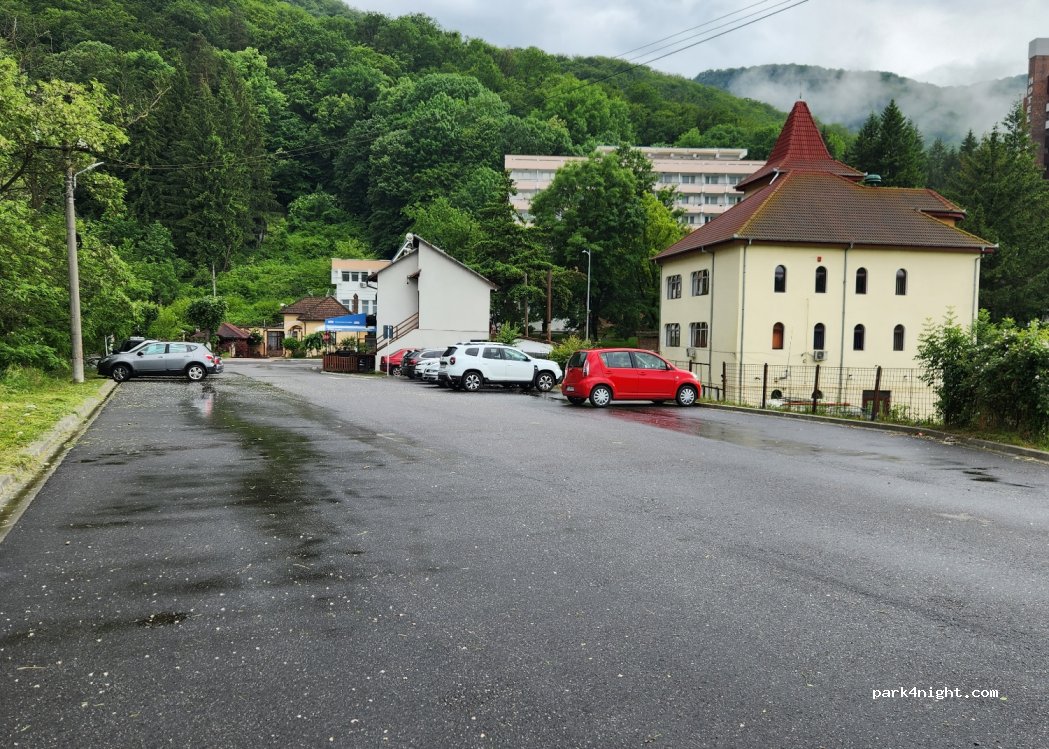 (245601) Căciulata - 543 Calea lui Traian — foto
