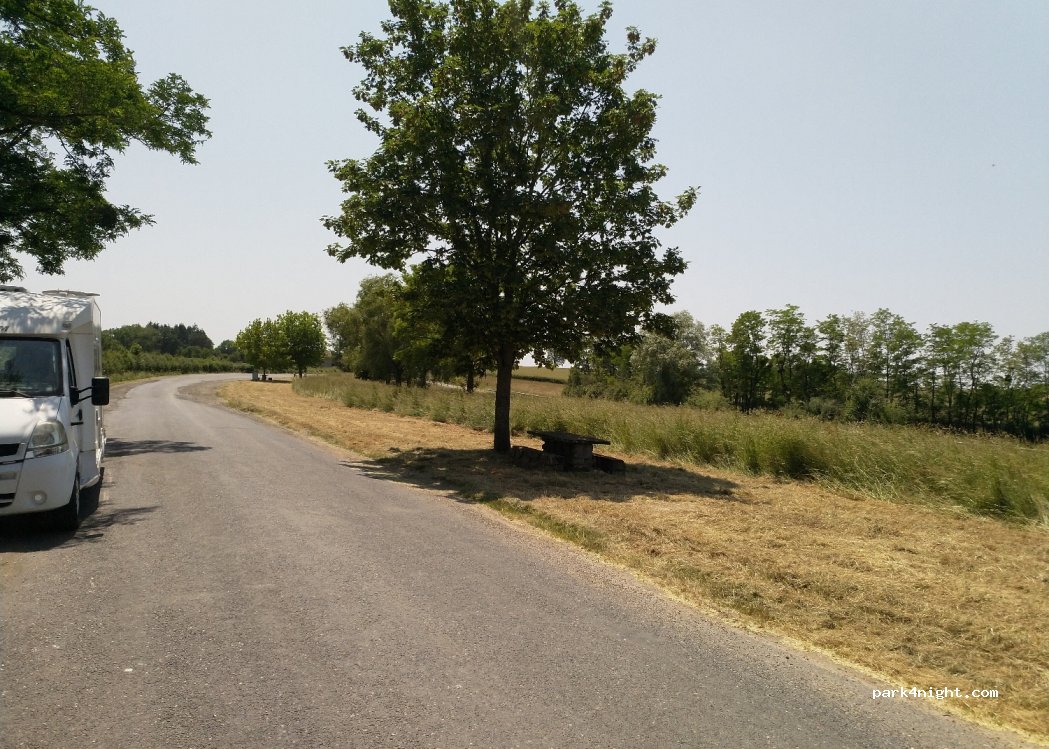 (03130) Le Pin - D994 — foto 2