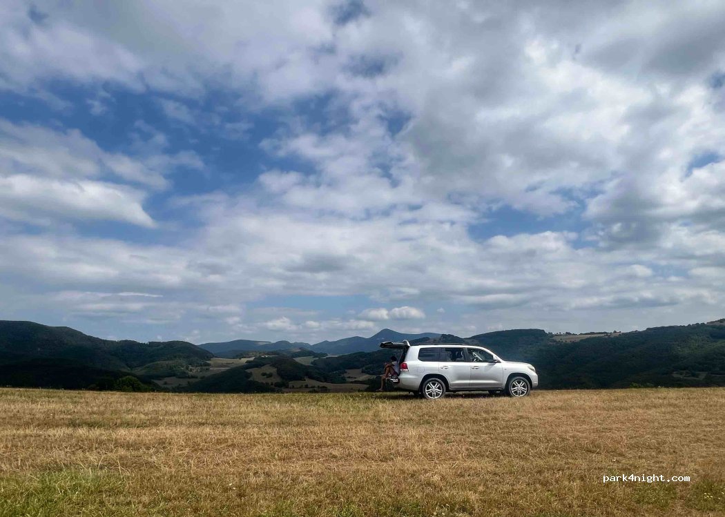 (972 28) Valaská Belá - — foto 4