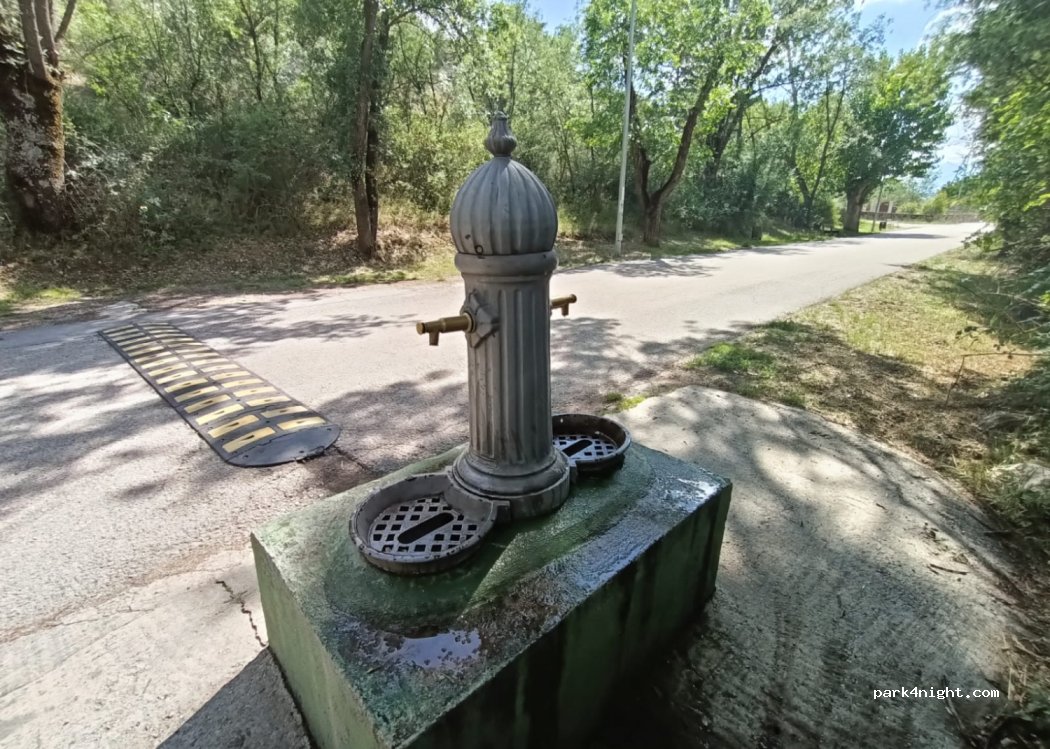 (28794) Guadalix de la Sierra - 30 Carretera Vieja del Pantano — foto