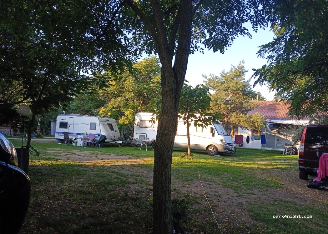 Autokemp Adéla — foto