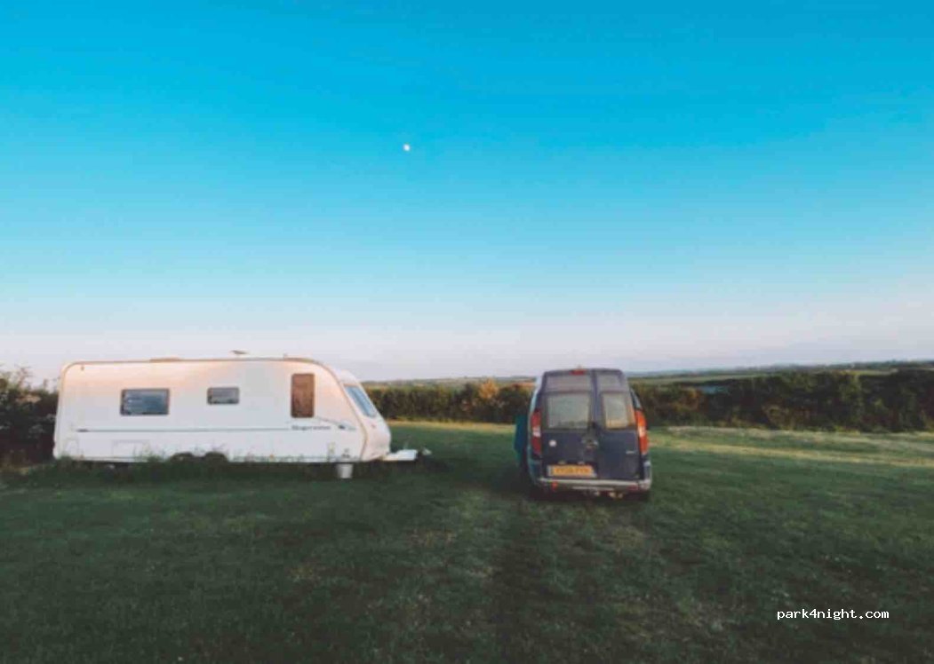 Farmer Phill's Campsite — foto