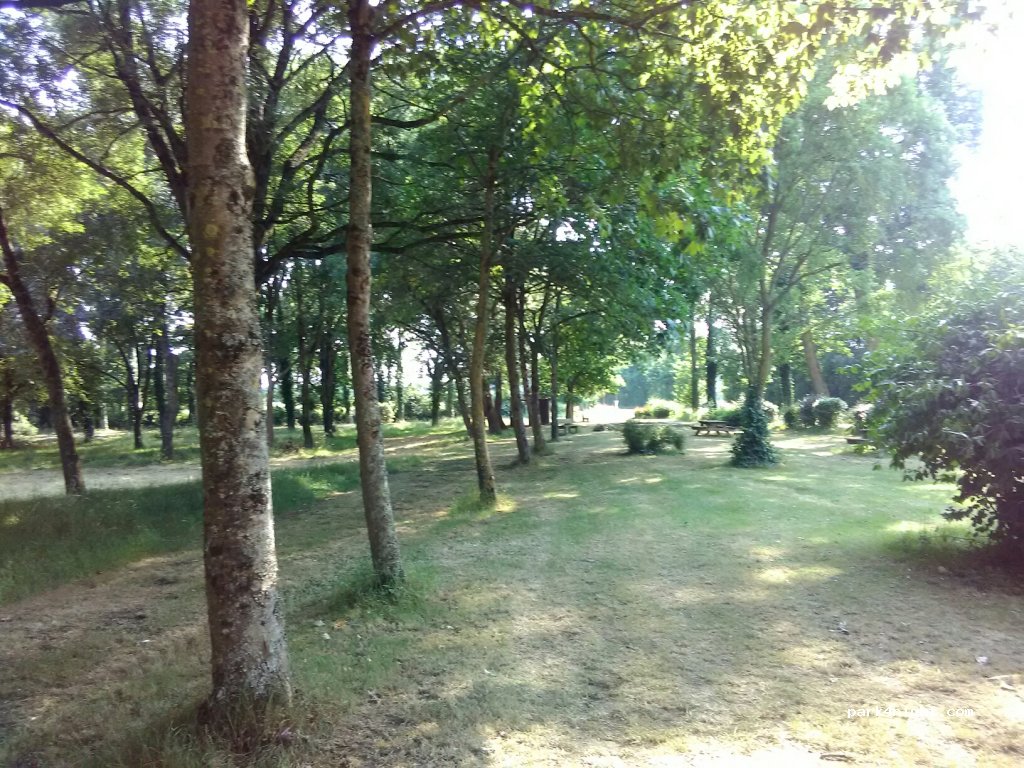 Guinguette La Terrasse du Lac — foto