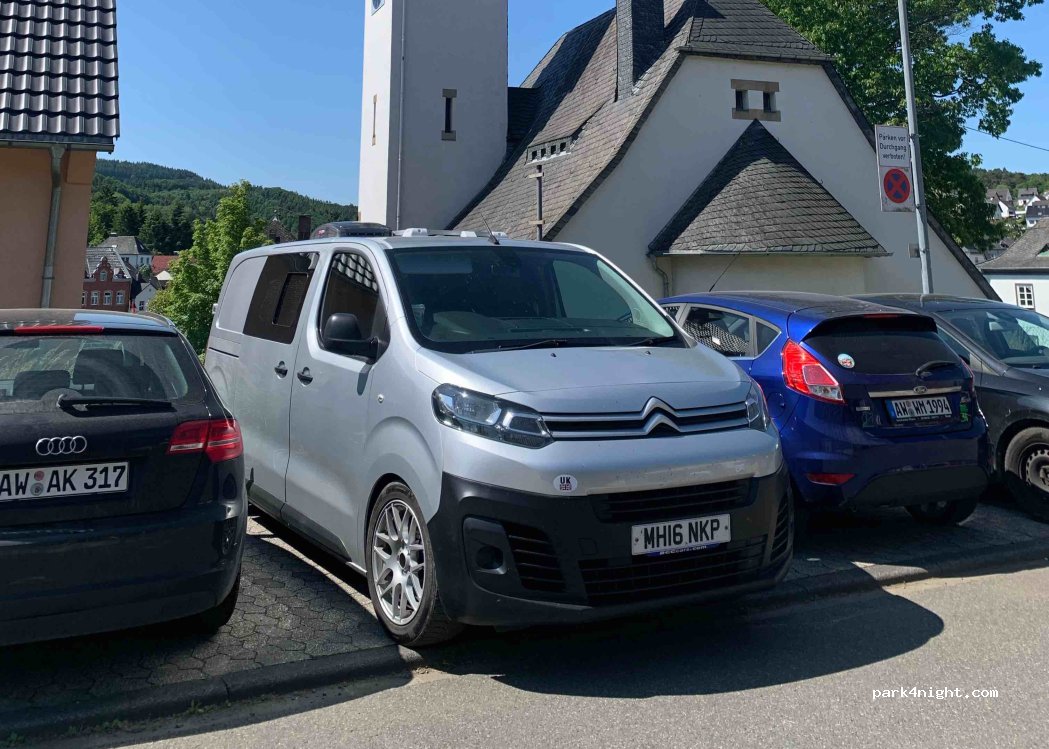 (53518) Adenau - 7 Dr.-Creutz-Platz — foto