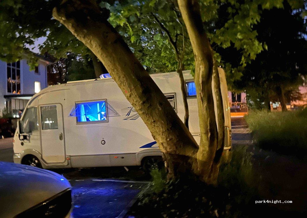 (61348) Bad Homburg vor der Höhe - 2 Augustaallee — foto