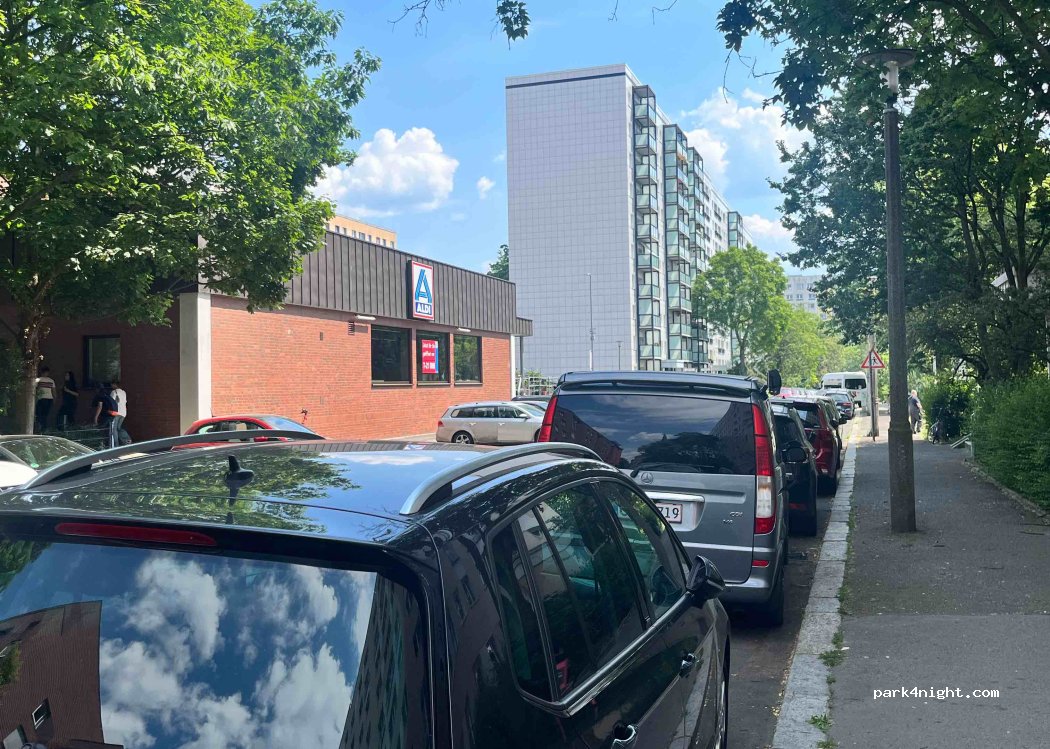 (10249) Berlin - 17 Höchste Straße — foto