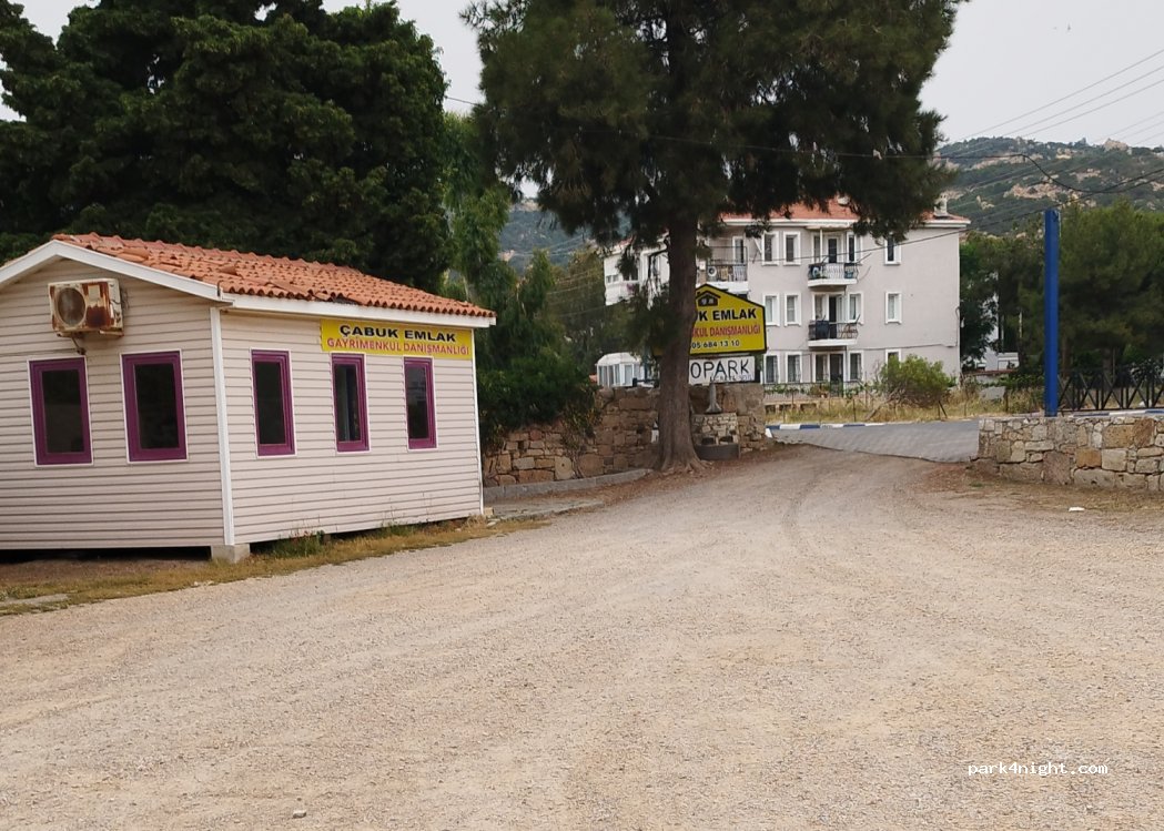 (35680) Foça - 5 228. Sokak — foto 3