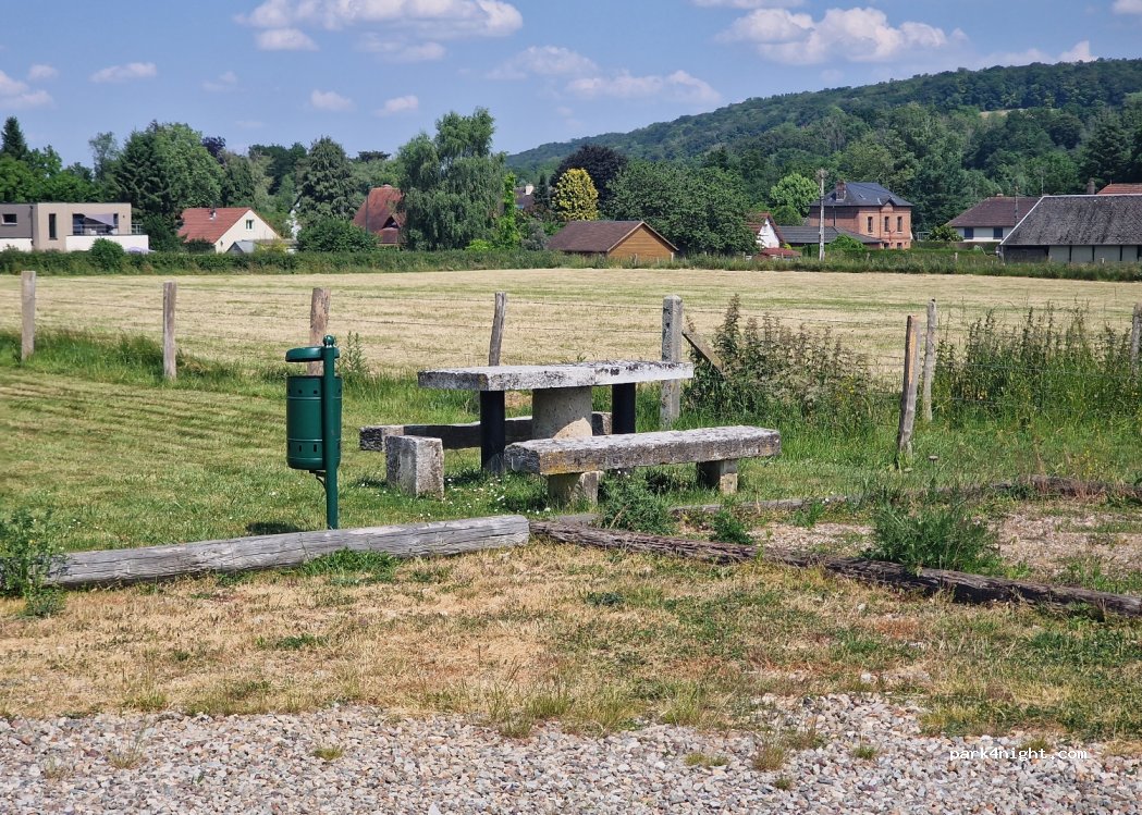 (76780) Elbeuf-sur-Andelle - 10 Route de Vascoeuil — foto