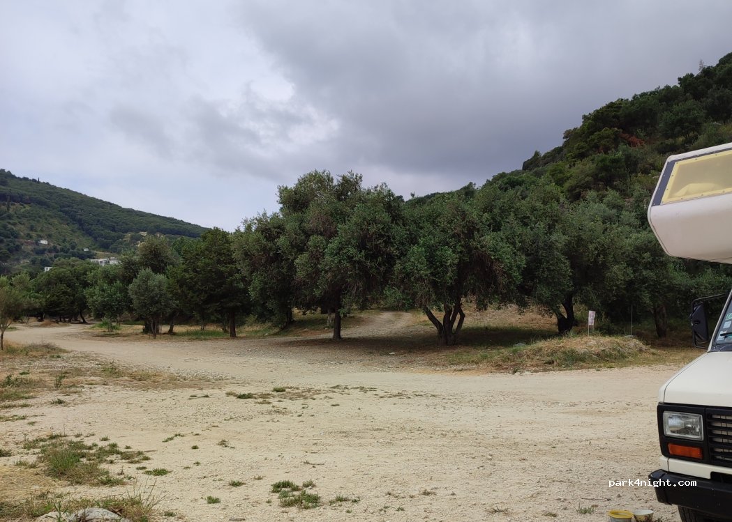 (480 60) Parga - Unnamed Road — foto 2