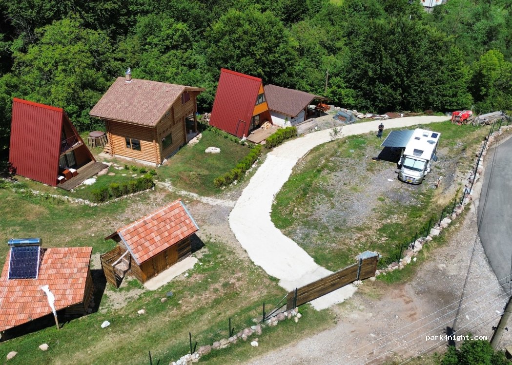 Sineva Camping and Bubble Tents — foto 3
