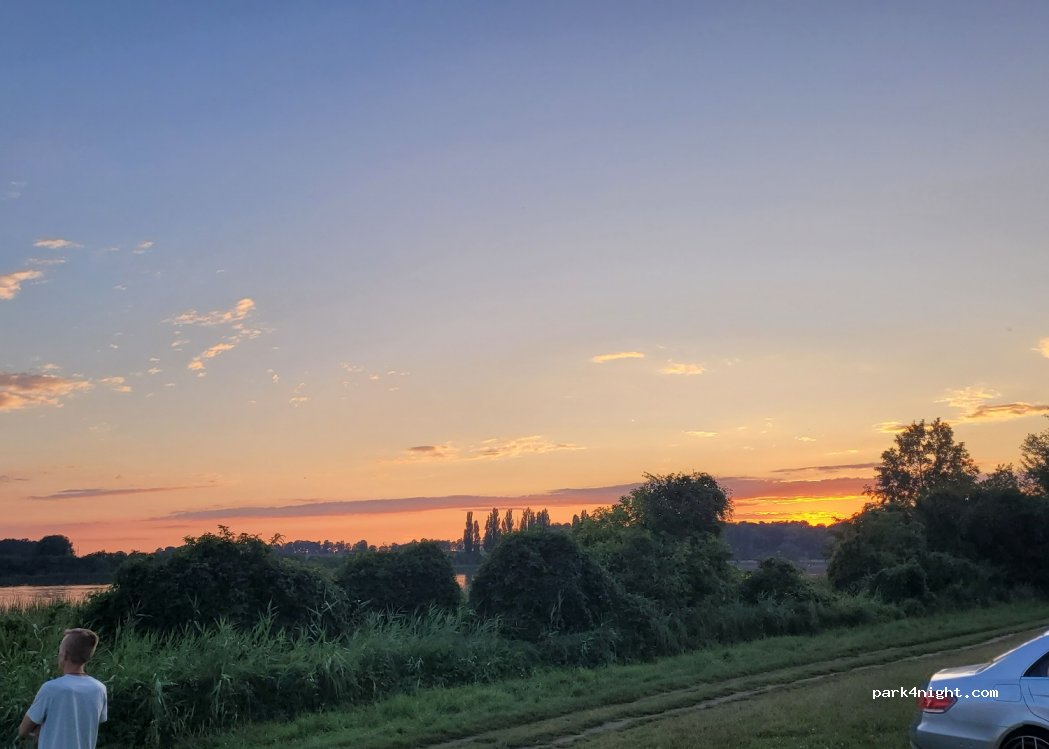 (62) Pamiątkowo - — foto 2