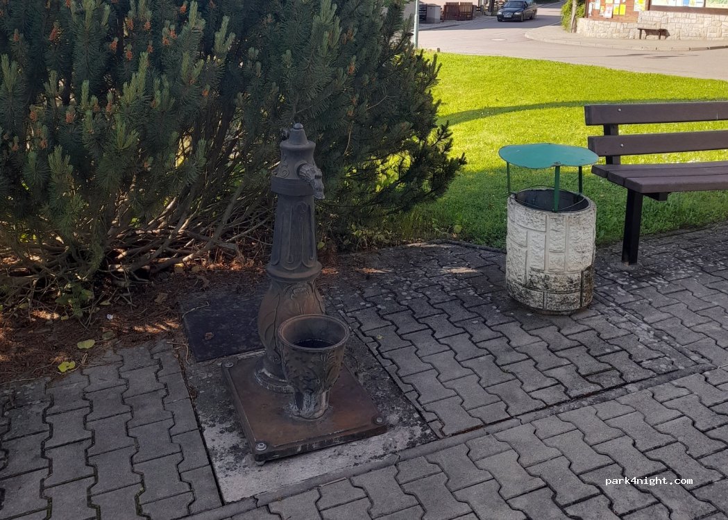 (549 63) Machov - Machov 15 — foto