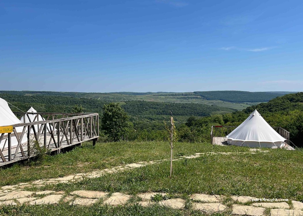 Camping Pe Toloacă — foto