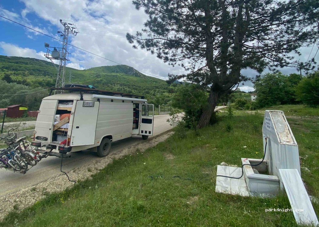 () Pınarbaşı - Unnamed Road — foto