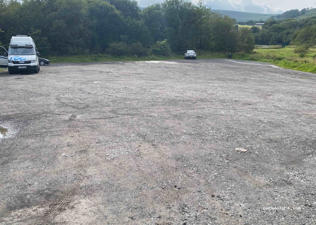 (CF44 8UH) Aberdare - Unnamed Road — foto 3