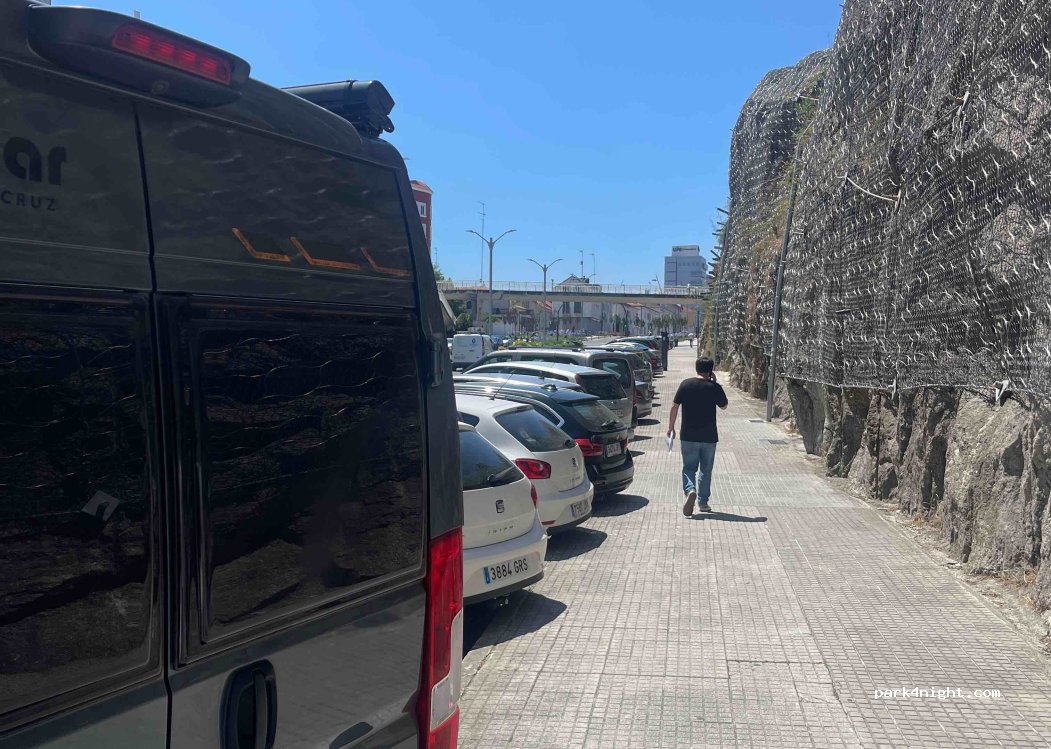 (15004) A Coruña - 21 Avenida de Arteixo — foto