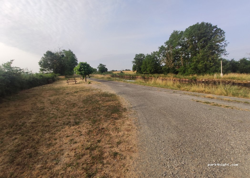 (03230) Paray-le-Frésil - Rosières — foto