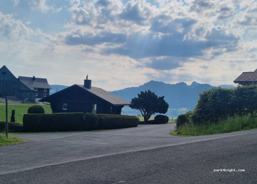 (8841) Einsiedeln - 14 Obergrossstrasse — foto 2