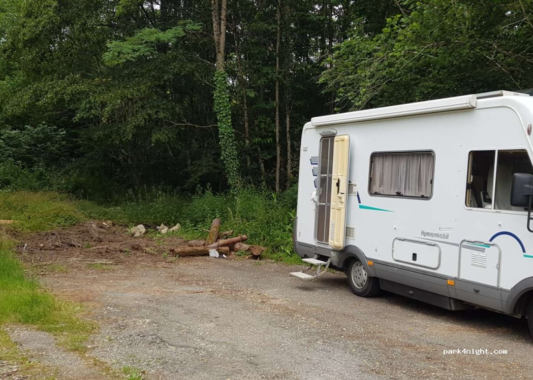 (24340) Mareuil en Périgord - D939 — foto 3