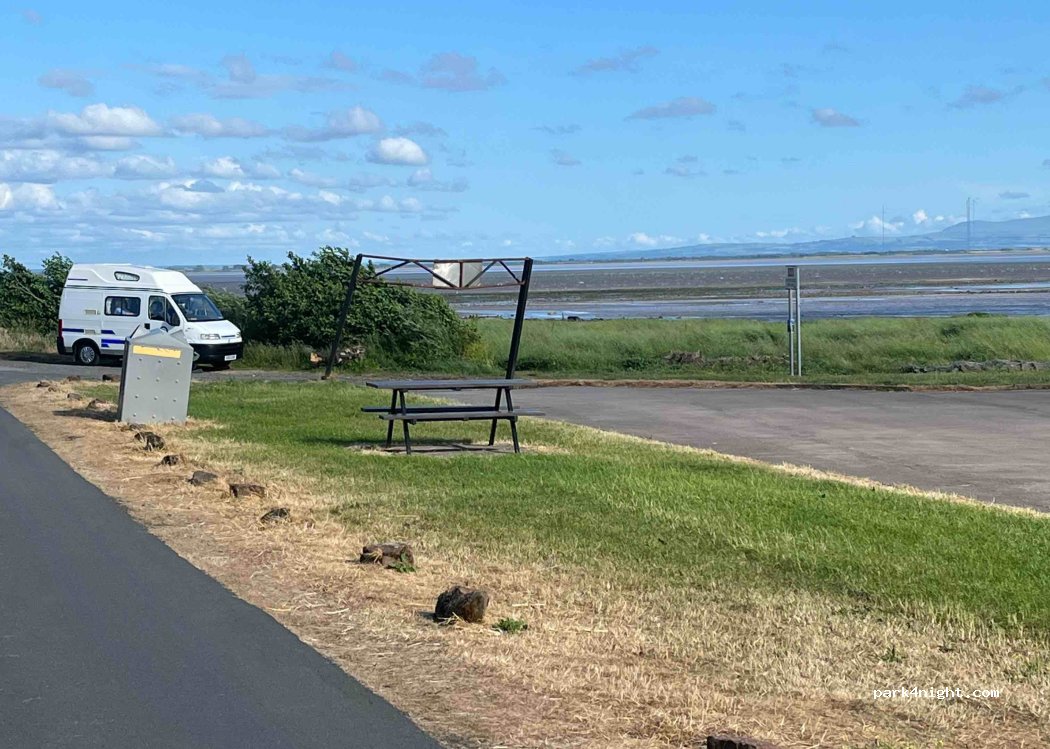 (DG12 5PN) Annan - unnamed road — foto