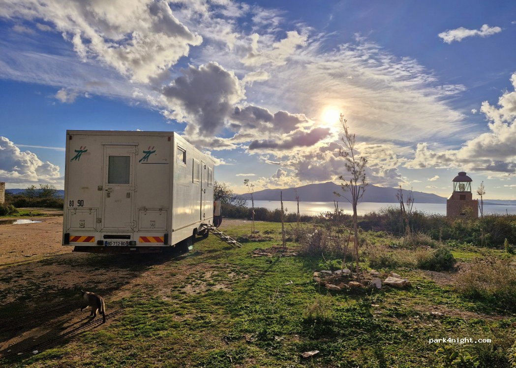 (9701) Sarandë - Unnamed Road — foto 5