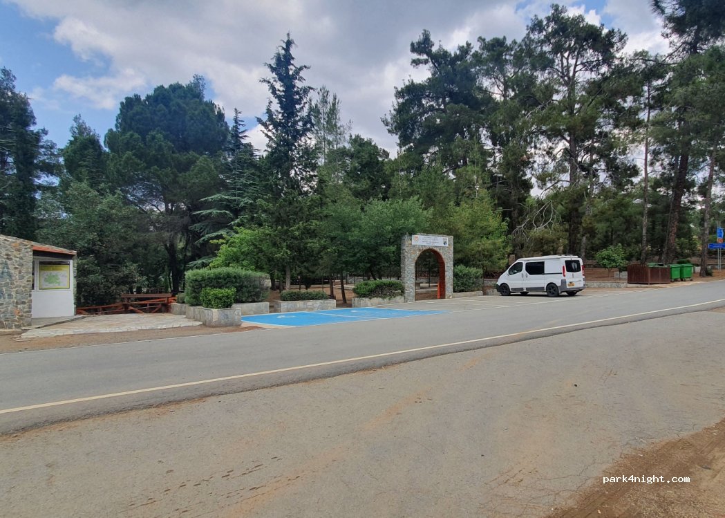 (X62H+MMM) Kapedes - — foto