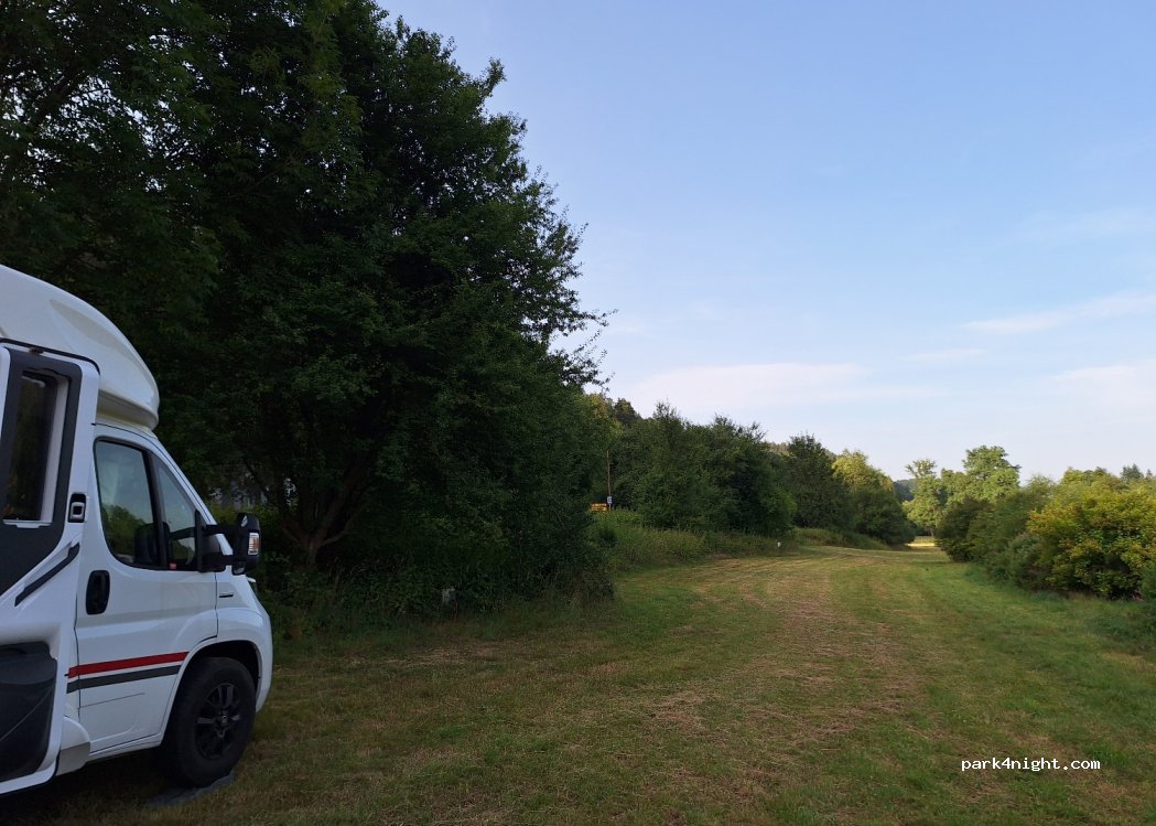 Lávka Chocerady camping — foto