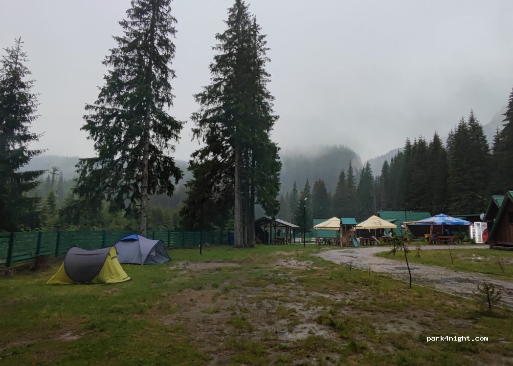 Camping Zănoaga — foto