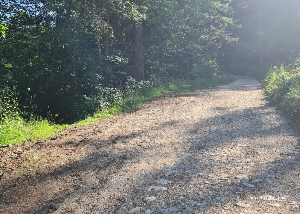 () Cormoret - Unnamed Road — foto