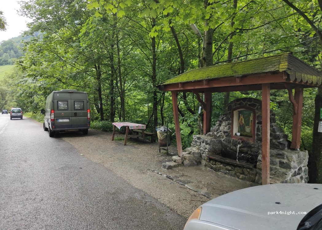 () Băișoara - DJ107R — foto 2