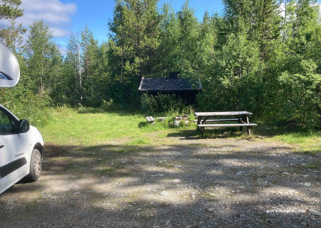 (912 95) Storsele - Unnamed Road — foto