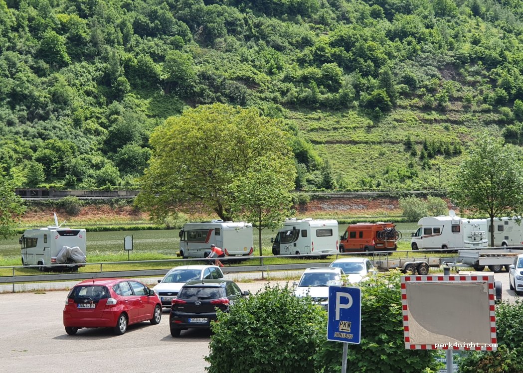 Wohnmobilstellplatz St. Aldegund — foto 2