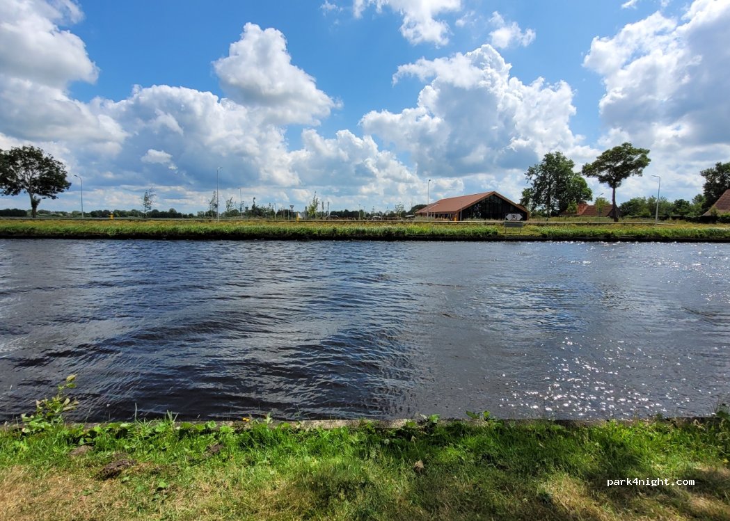 (8355 VJ) Giethoorn - 18 Kanaaldijk — foto