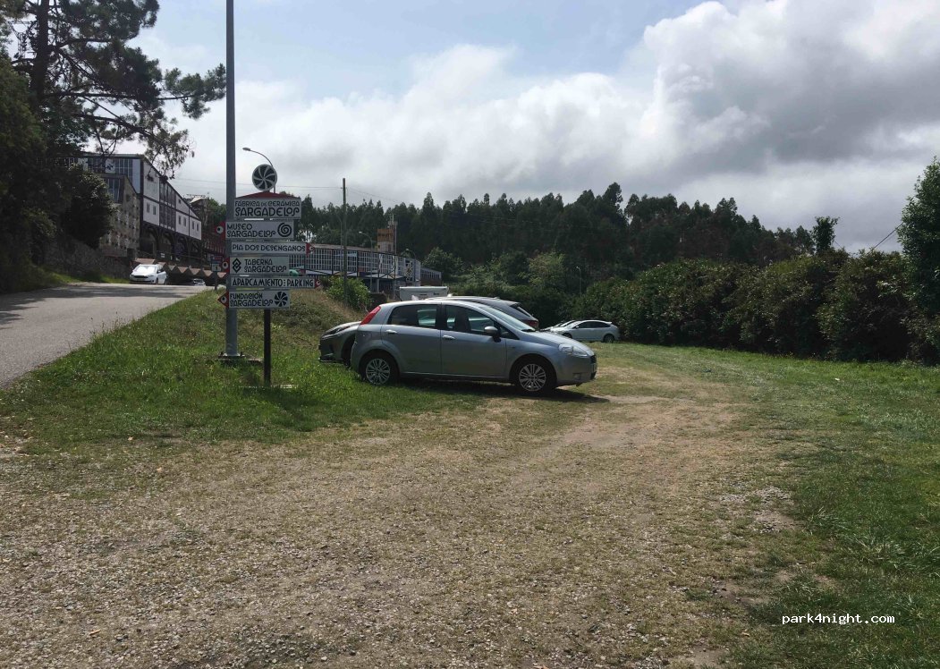 (27891) Cervo - 105 Estrada a Sargadelos — foto