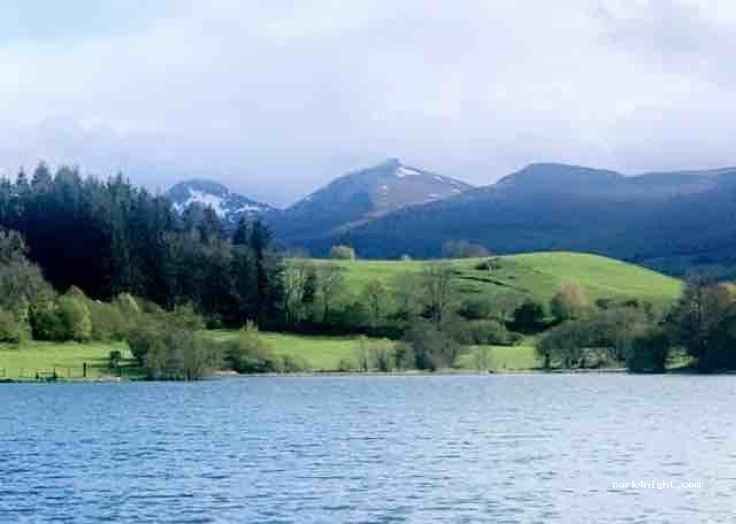 (15400) Cheylade - 5 Les Courbettes — foto 3