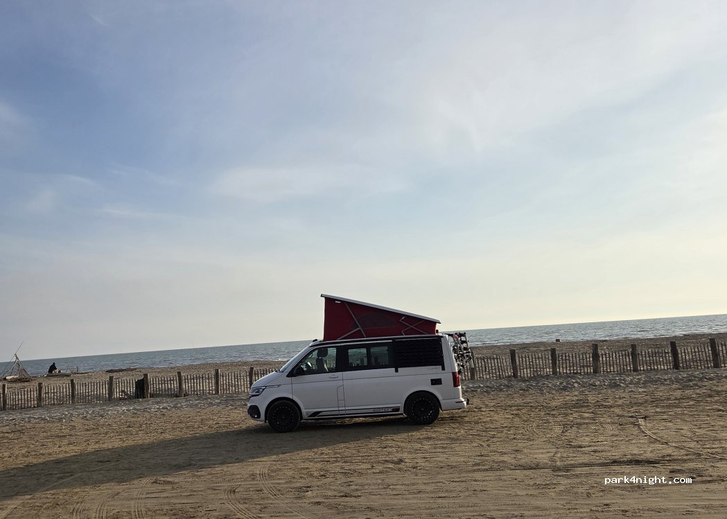 (13129) Arles - Route de la Mer — foto 4